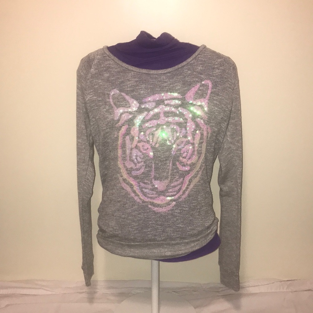 Women’s sweater